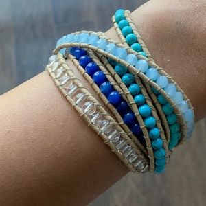 VICTORIA EMERSON Leather Wrap Bracelet in Turquoise, Blue and White Beads